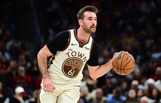 科爾新歡大有來頭,不當狀元做落選秀,上賽季路人這賽季成大腿