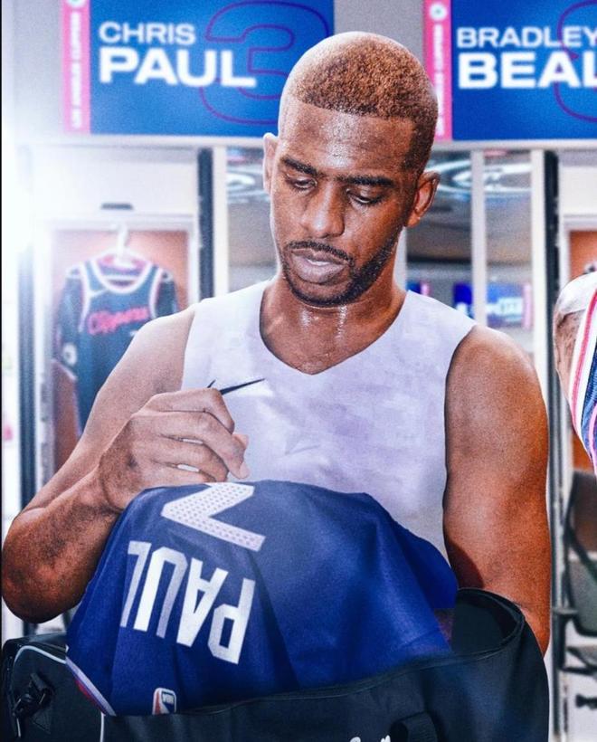 四数据快船队史第一！拿363万仅打41天被裁 专家为40岁保罗鸣不平...