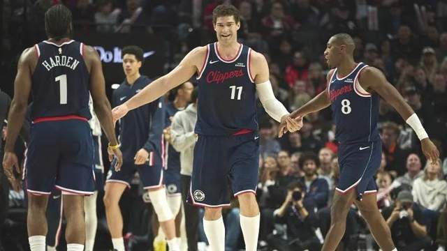 签1人,裁1人,复出1人!快船需要调整一名首发,中锋实行3人轮换