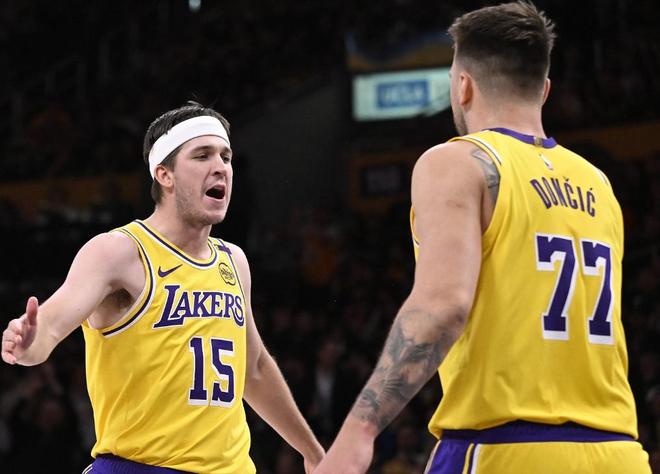 湖人迎來雙槍組合，東契奇和里弗斯合砍67分，進攻火力冠絕聯(lián)盟