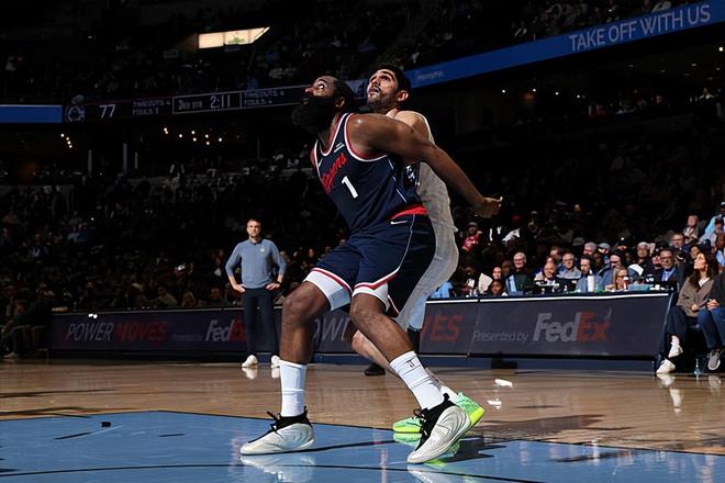 防守能力不足進(jìn)攻端又被限制,哈登這樣的狀態(tài)快船也只能輸球了?