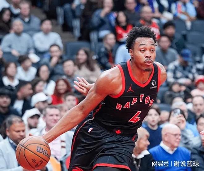 勇士加时输球不可惜，三项数据遭完败，对手无正经中锋仍制霸篮下