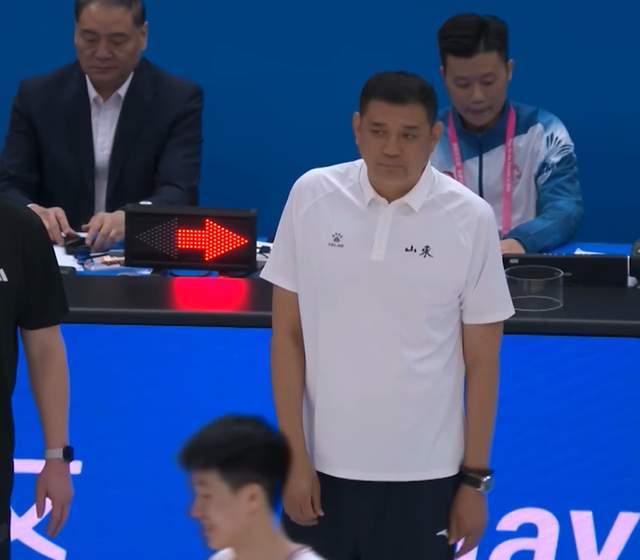 陈家政32+6,山东13分大胜进决赛,与广东争金,巩晓彬想夺冠难啊