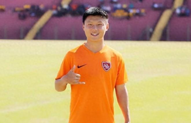 国安球迷都不看好的人，偏偏他在本轮亚冠最争气，表现赢得认可...