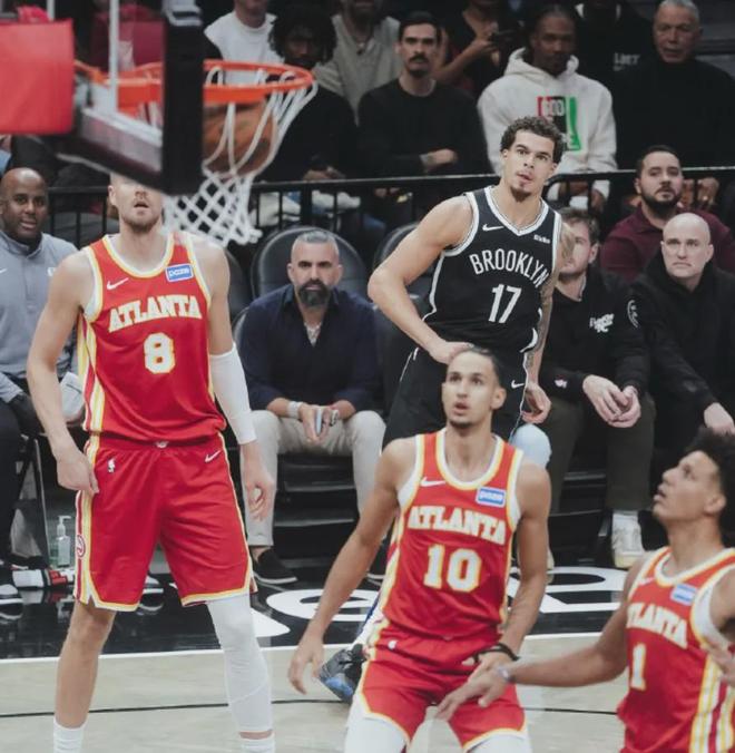 膝蓋+跟腱！提前退賽！弗拉格終于等到了，太不容易了...