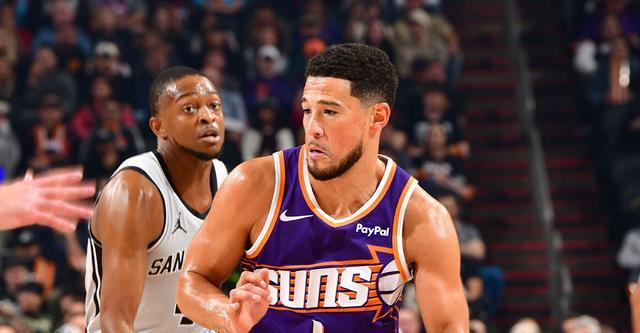 布克24+7福克斯26+5 太阳力克马刺3连胜...