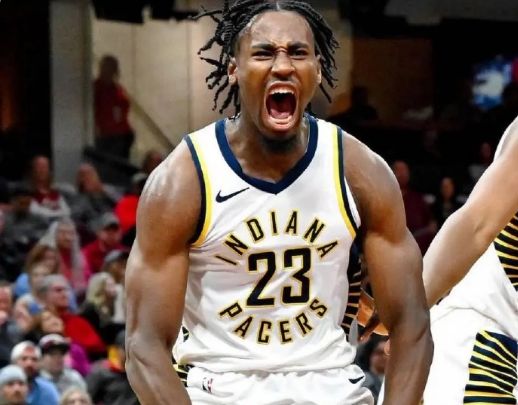 31+29+24+24！威少字母哥打起來了！扛上了，激情滿滿滿！