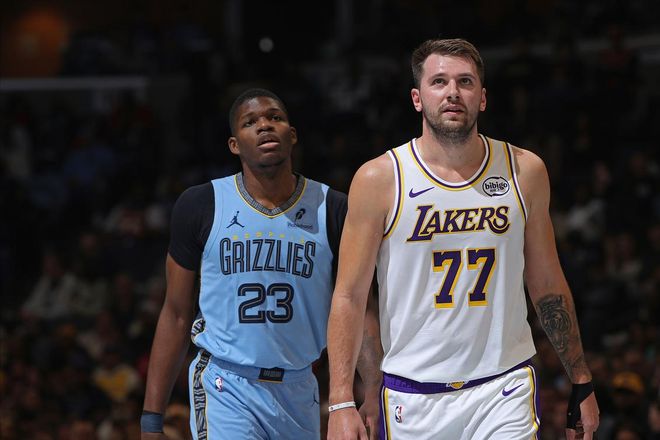 NBA西部：斑馬黑馬不敗，無詹湖人依然第二梯隊，一隊5連敗太意外