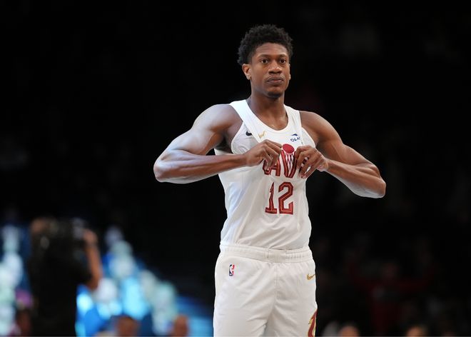 骑士队记:亨特因为膝盖挫伤,将继续缺席今天对阵篮网的比赛