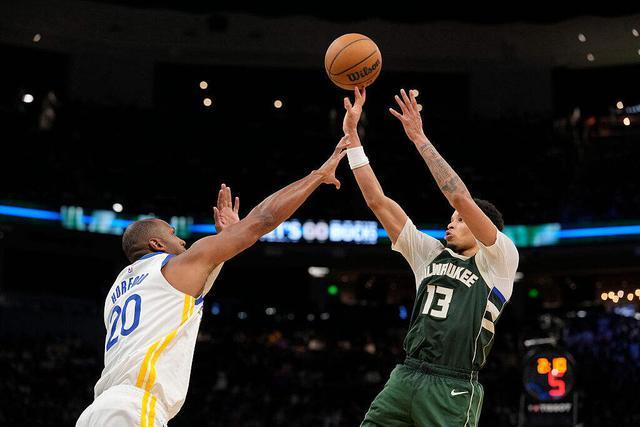 化“鹿”亮劍，斬?cái)噙^往！“刺”穿紀(jì)錄，英雄少年！