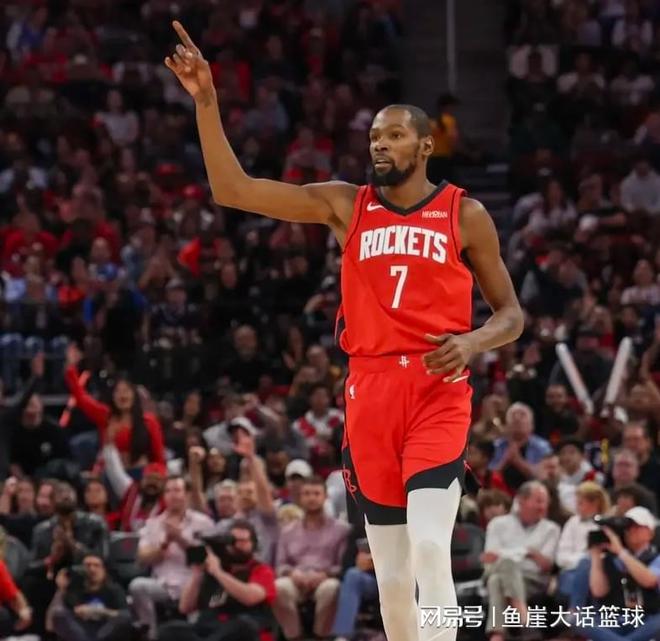 NBA最新排名！湖人4連勝追上第二，快船給勇士送溫暖，火箭沒掉隊