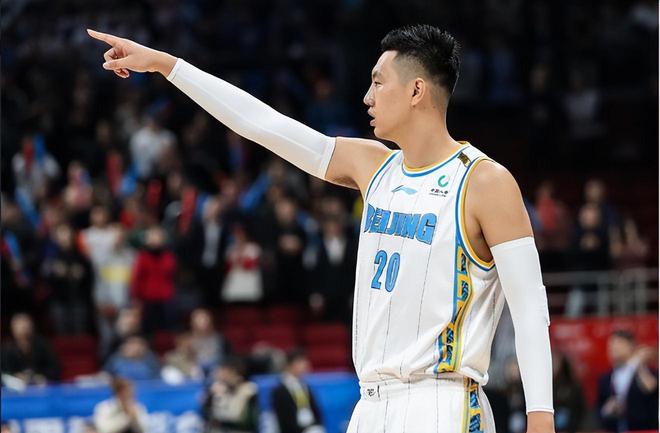 北京坚持留住他们！翟晓川2年老将合同，方硕获+1年老将合同！