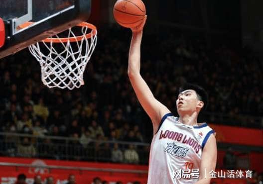 树挪死人挪活！杜锋看不上的人，昨晚13中11，砍27分14篮板4盖帽