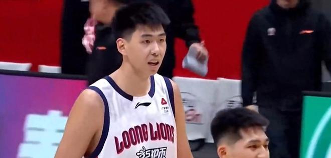 厉害！篮板超周琦，盖帽超大王，杜锋不要的人，2项数据排联盟第3
