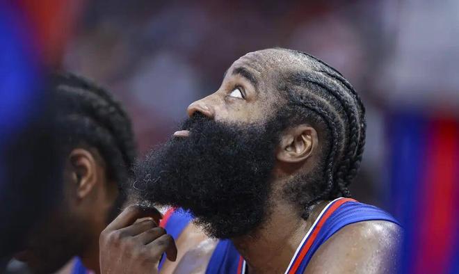 这一周,太疯狂了!又被禁赛!刚开赛就内讧!?