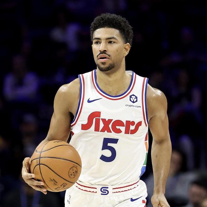 格雷姆斯替補貢獻13助創(chuàng)個人新高,2004年艾弗森后76人隊首人