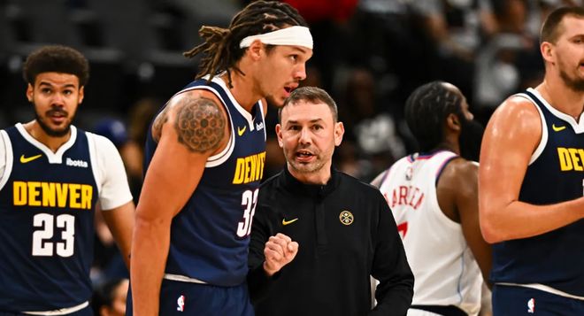 没库里纯摆烂队！勇士25分惨败掘金，这一战我彻底看清这9个球星...