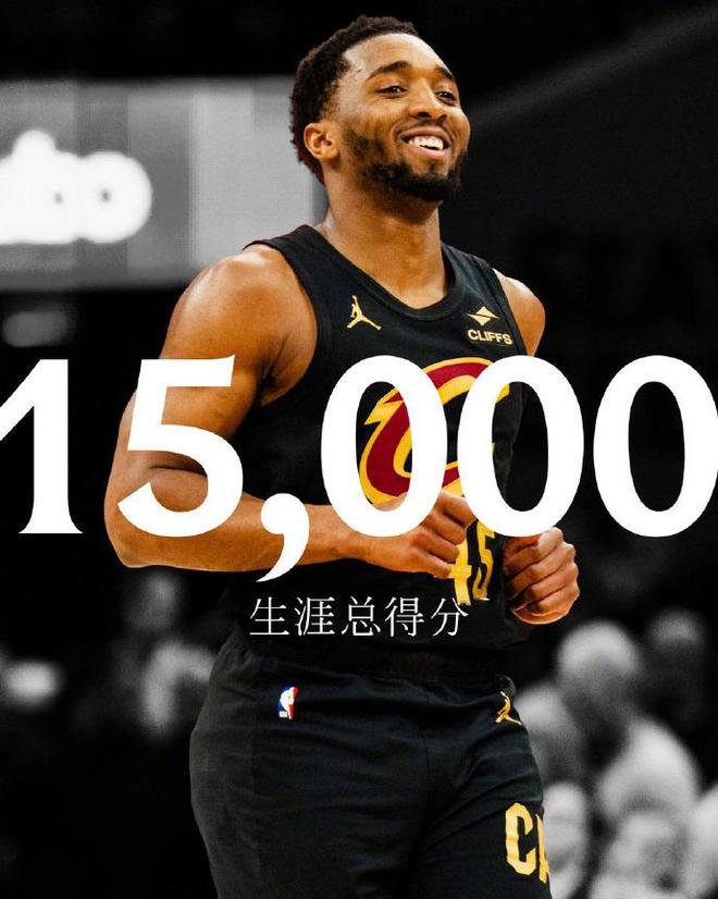 騎士最多落后21分爆冷負(fù)獨(dú)行俠 米切爾15000分里程碑哈登12中4