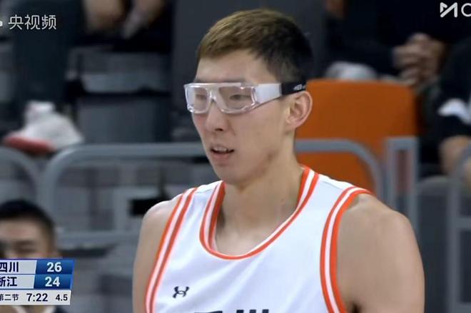 全运会爆大冷！浙江险胜四川晋级决赛，余嘉豪14+9+4周琦19+9！...