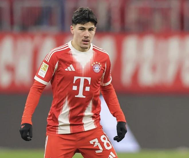 此前剛上演德甲首秀,圖片報:拜仁小將查韋斯收到多份報價