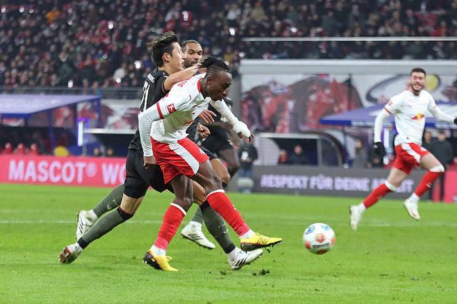 拜仁5-1萊比錫 奧利塞助攻帽子戲法