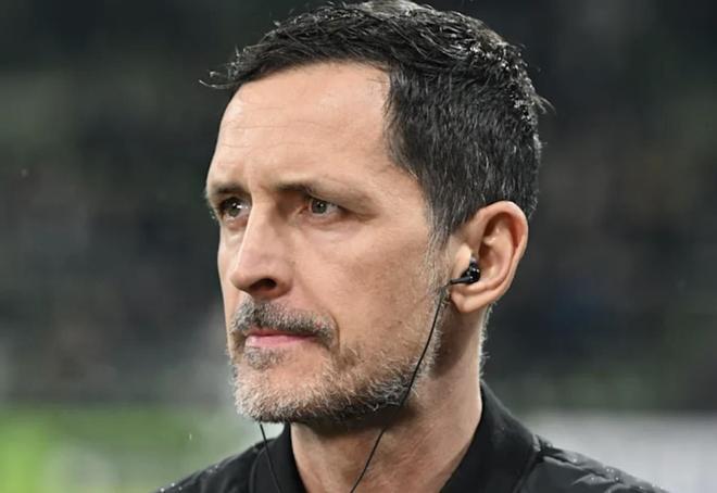 克勒舍:托普穆勒下一場是否還會出現在教練席?我們正在討論