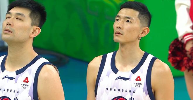 殘暴的弗格！單節(jié)20分打花山東造29分慘案，7人上雙上海殺進(jìn)決賽