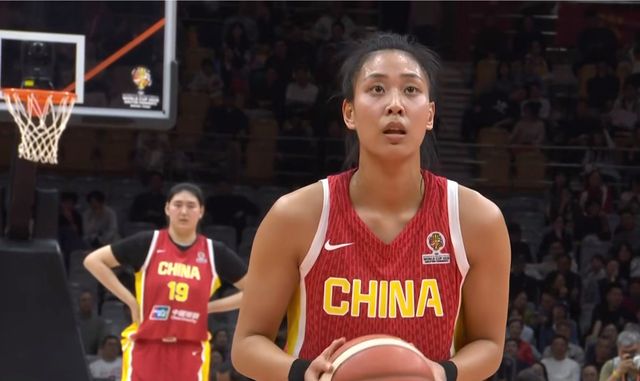 65-80，中國(guó)女籃今夜不敵比利時(shí)！張子宇砍下20分11籃板，韓旭7分