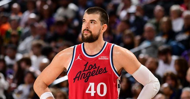 祖巴茨:我們沒能防住太陽的射手 比爾的機會不錯只是沒投進