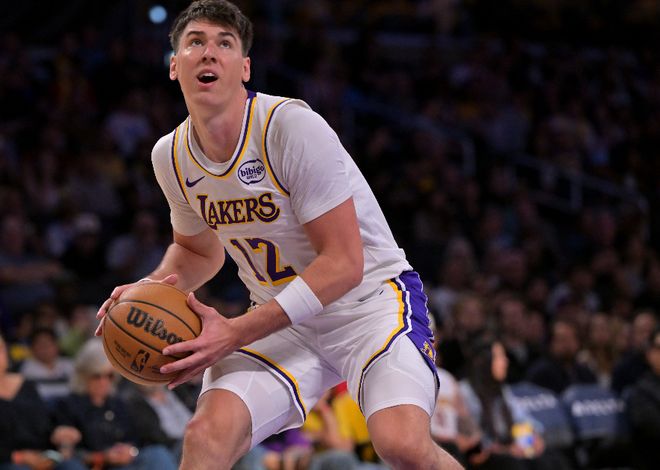 湖人130-120热火迎4利好!布朗尼+2将打出价值,雷迪克执教获赞!