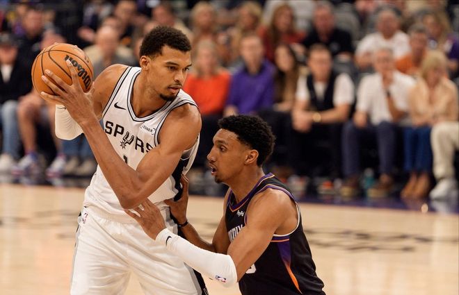 马刺不败金身告破,太阳一招限制文班,他和字母哥还有差距