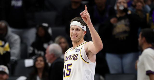 湖人vs国王复盘笔记：里夫斯生涯之夜 51分闪耀全场