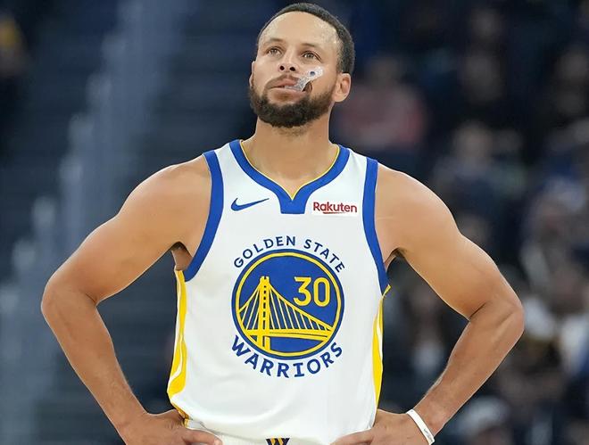 巴特勒伤退，库里拒绝25分逆转！勇士迎魔鬼赛程，科尔宣布新决定...