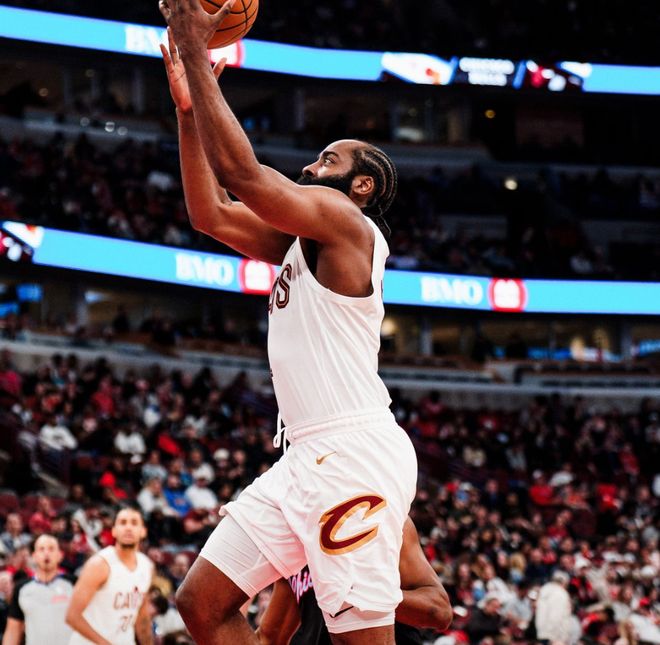 拒絕29分逆轉(zhuǎn)！騎士涉險(xiǎn)擊敗公牛 哈登36+9+7+7三分一錘定音