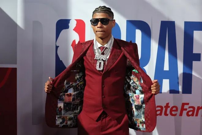 敢揍多爾特，此子必成大器？