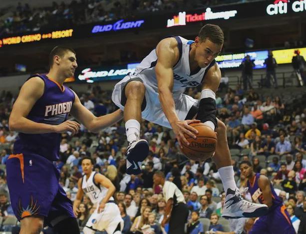 帶著母親遺愿戰(zhàn)斗12年，交易添頭成了隊魂