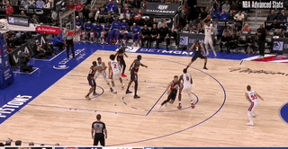 三巨頭走了倆，聯盟笑柄卻起飛了