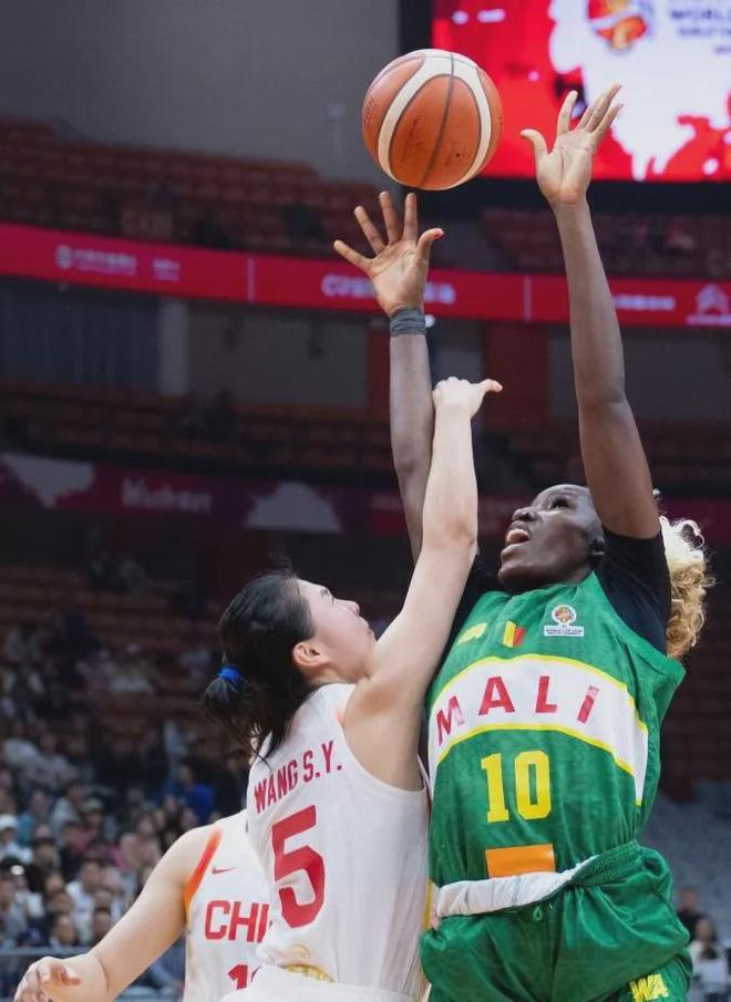 “破碎”之后，一位女篮老将的自我重建