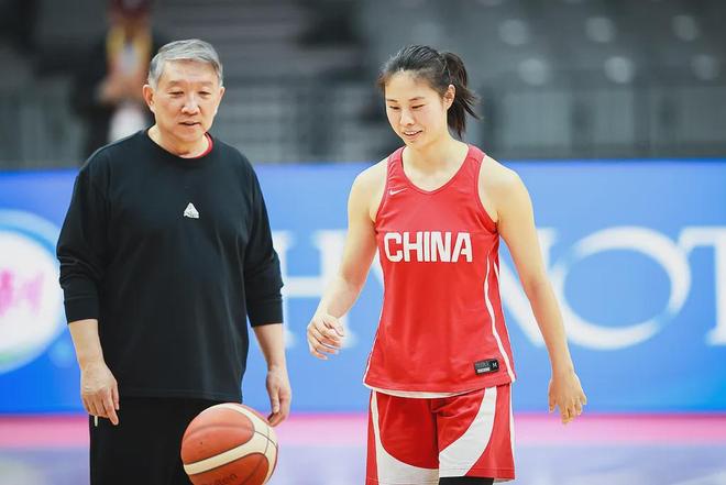 “破碎”之后，一位女籃老將的自我重建