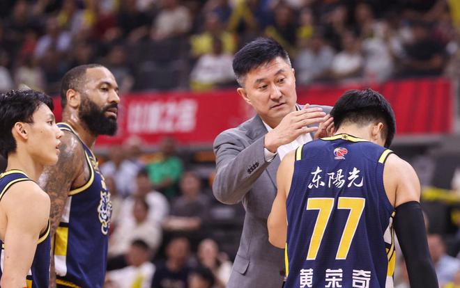 预定5年合同！广东队确立内线核心，2米26媲美周琦，杜锋不会用