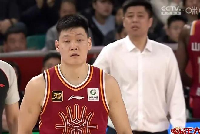 山西男篮好消息！张宁确定续约留队，场均16分或拿顶薪合同！