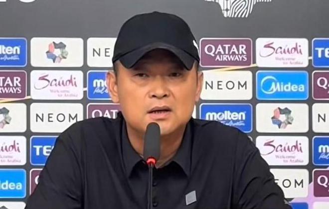 常卫魏：比分落后激发了队员的斗志；王霜抗压能力一直非常棒