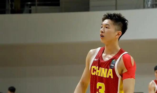 单节37分一波流，中国U19吊打美国球队！6人上双全民皆兵可真争气