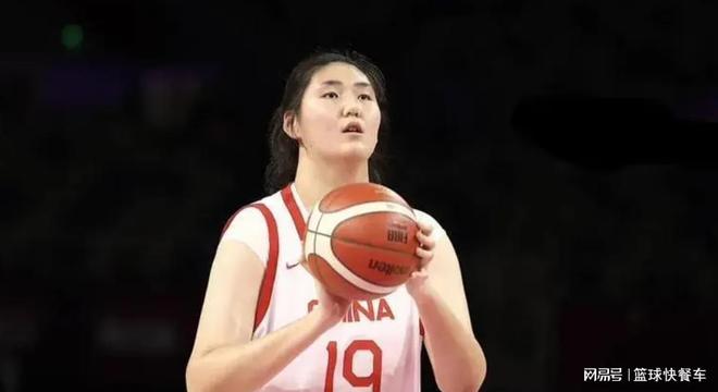 中国女篮再遭打击？曝2米28张子宇将离开国家队：或无缘亚洲杯？
