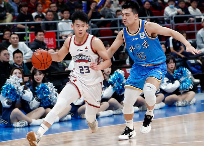 同曦面临阵容大洗牌！多名主力续约成疑，仅辉煌一个赛季就拆家？