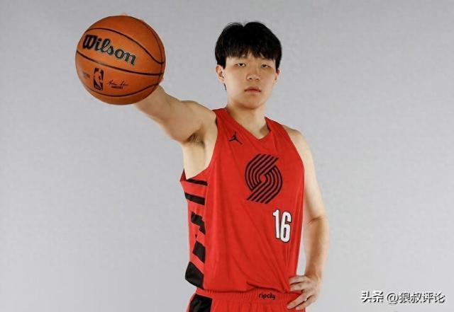 杨瀚森回国备战男篮亚洲杯引热议 球迷吐槽：现阶段即战力存疑