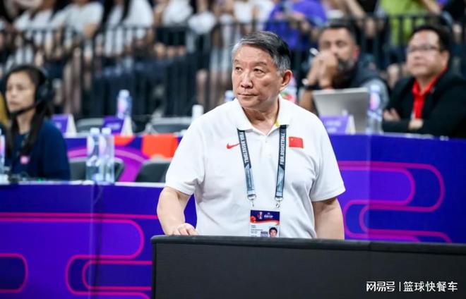女篮惨败日本揪出三大罪人！宫鲁鸣难辞其咎：杨力维坑惨中国队？
