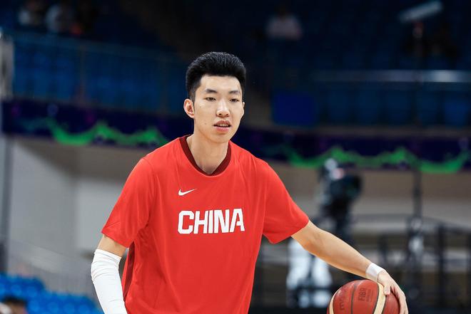 中国男篮外线20中10&净胜对手28分，你为中国男篮本场表现打几分？