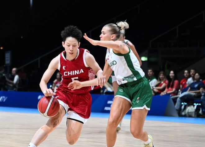 恭喜！中国女篮又一23岁关键女王诞生：3场硬仗闪耀带队夺冠