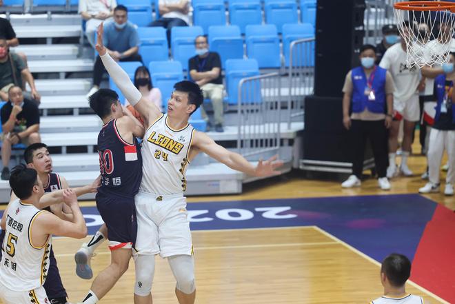 媒体人：广厦男篮预计不续约许钟豪，后者将在这个休赛期离队